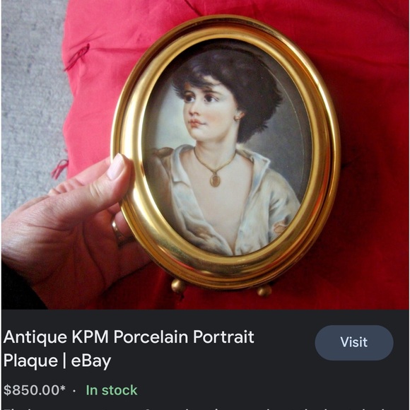 Gorgeous Rare Antique Oval Hand Painted Woman’s Portrait Porcelain Wall Plaque - Picture 13 of 15